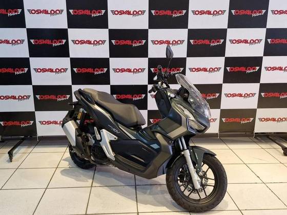 HONDA ADV 